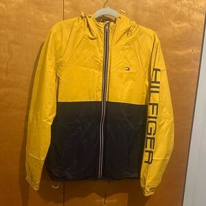 Tommy Hilfiger Yellow and Navy Colorblock Windbreaker with Sleeve Logo